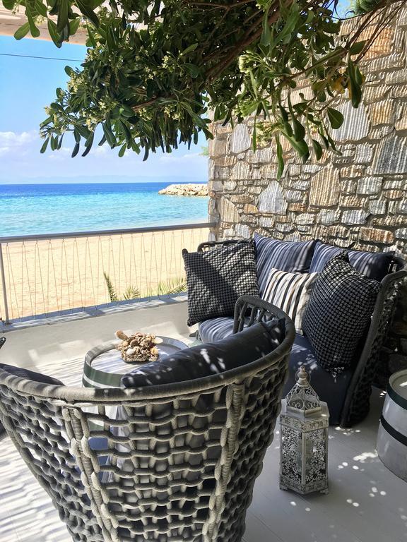 Byblos Mare-The Exclusive Beach Front Villa Skala Sotiros Ngoại thất bức ảnh